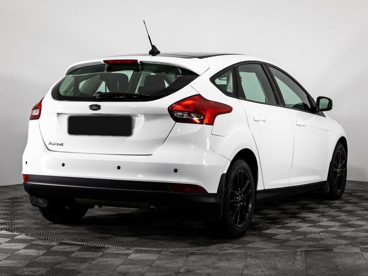 Купить Ford Focus с пробегом. Фото: #3