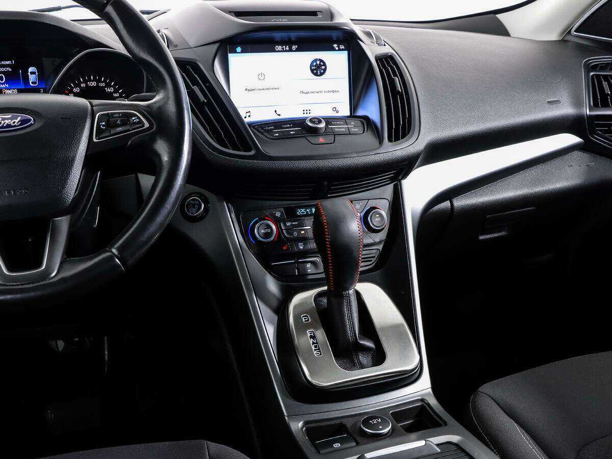 Купить Ford Kuga с пробегом. Фото: #11