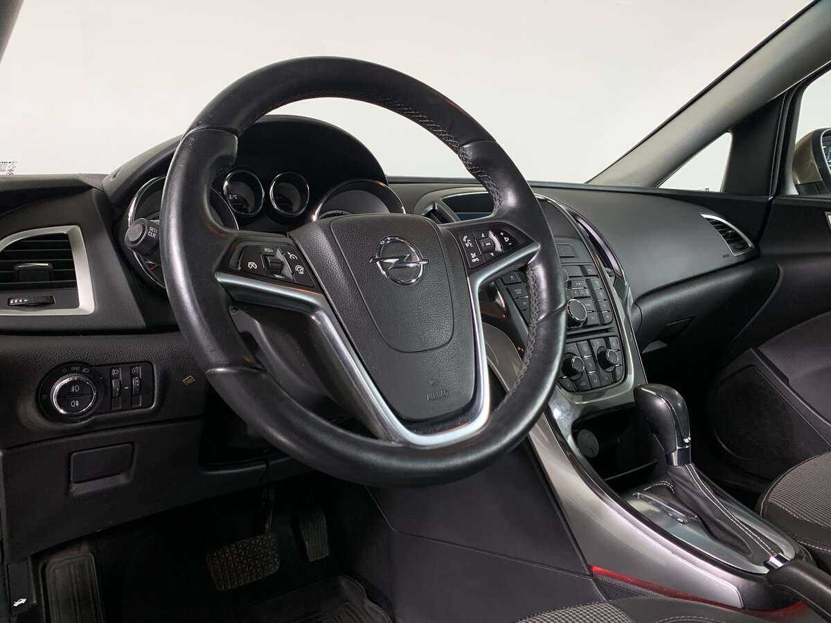 Купить Opel Astra с пробегом. Фото: #8