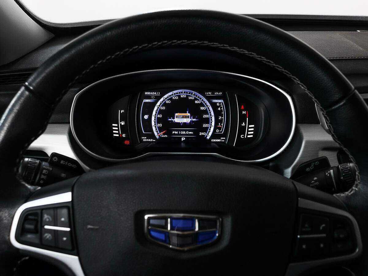 Купить Geely Atlas с пробегом. Фото: #15