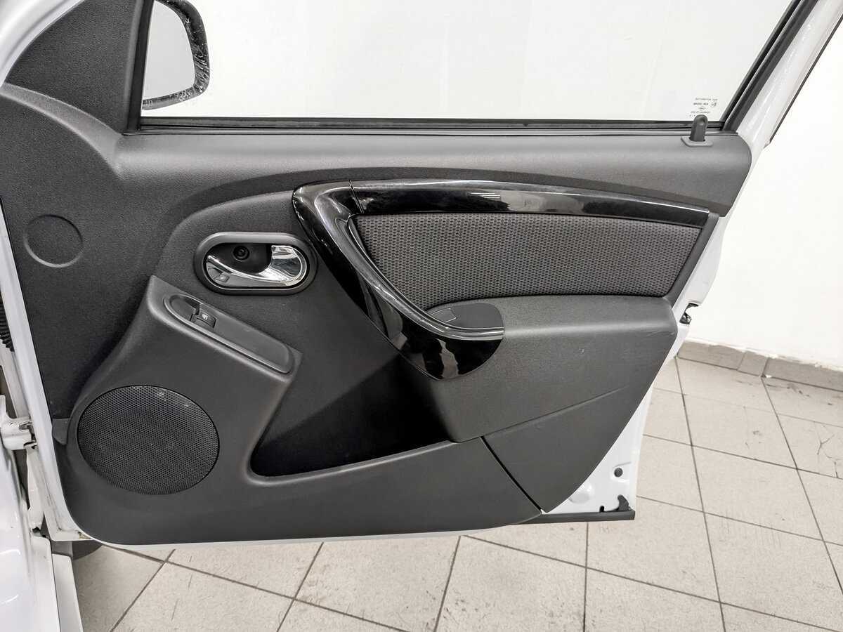 Купить Renault Duster с пробегом. Фото: #22