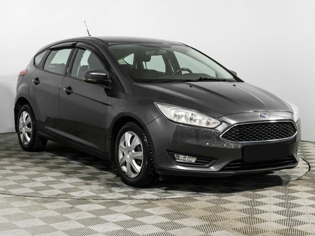 Купить Ford Focus с пробегом. Фото: #2