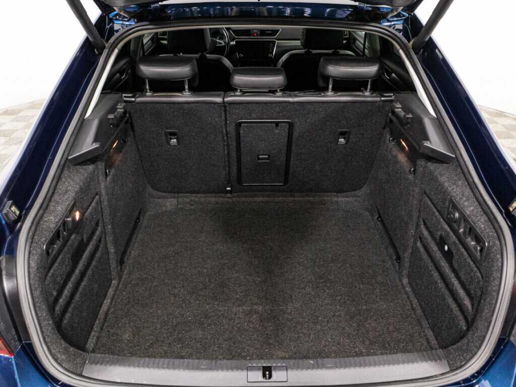 Купить Skoda Superb с пробегом. Фото: #14