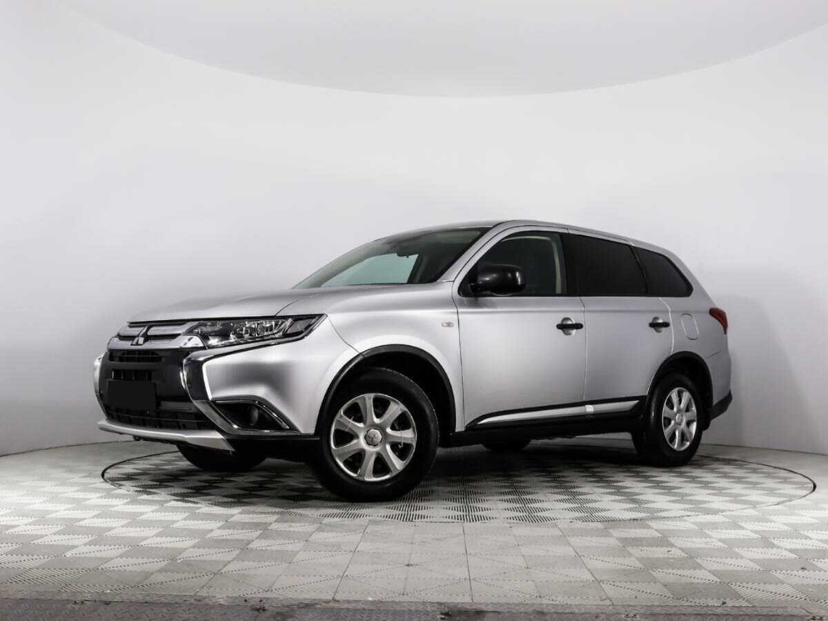 Купить Mitsubishi Outlander с пробегом. Посмотреть фото