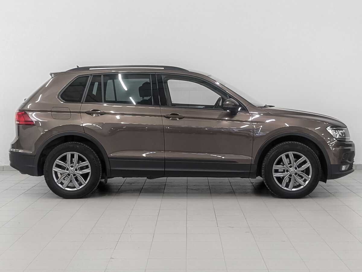 Купить Volkswagen Tiguan с пробегом. Фото: #3