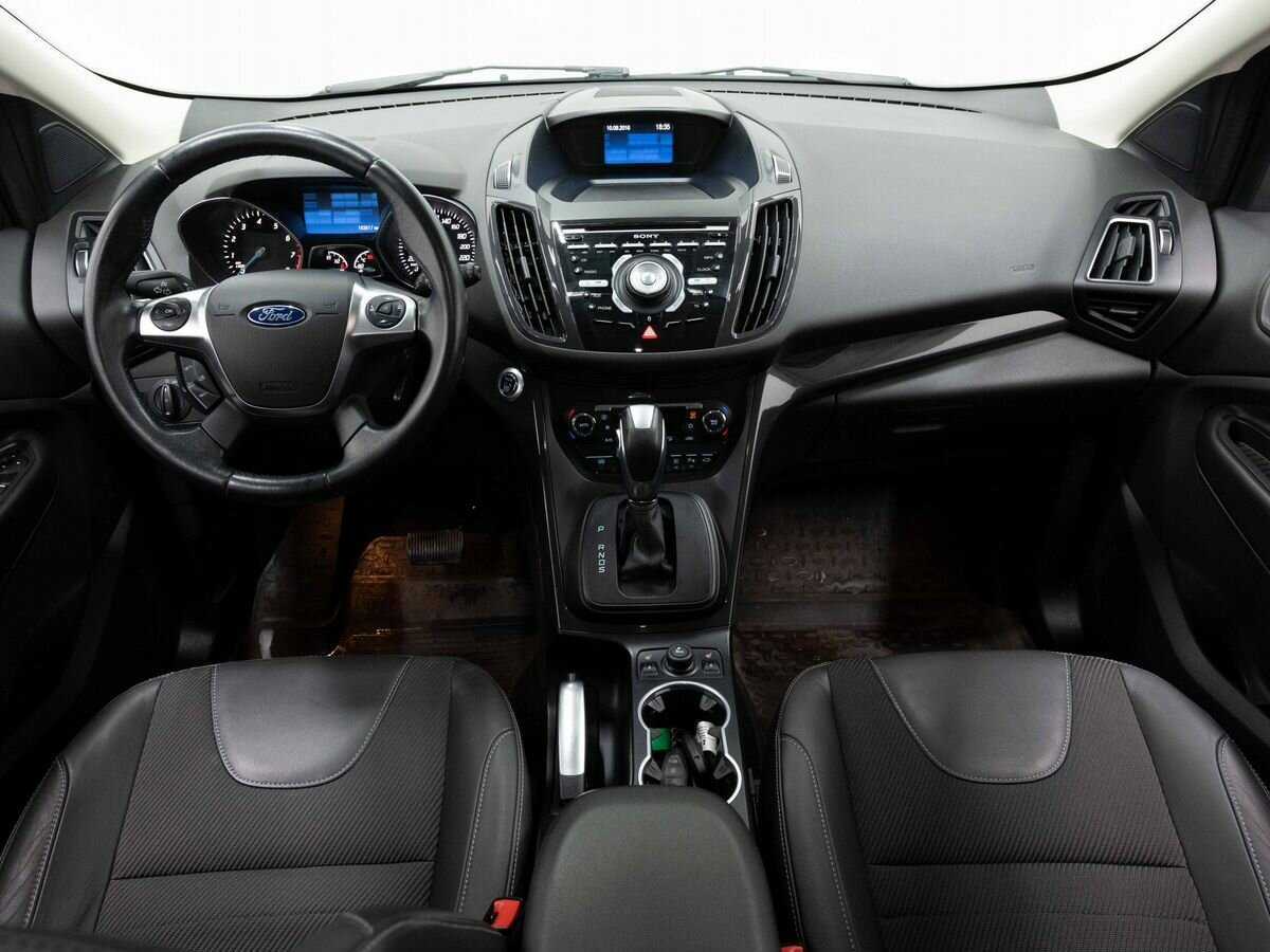 Купить Ford Kuga с пробегом. Фото: #13