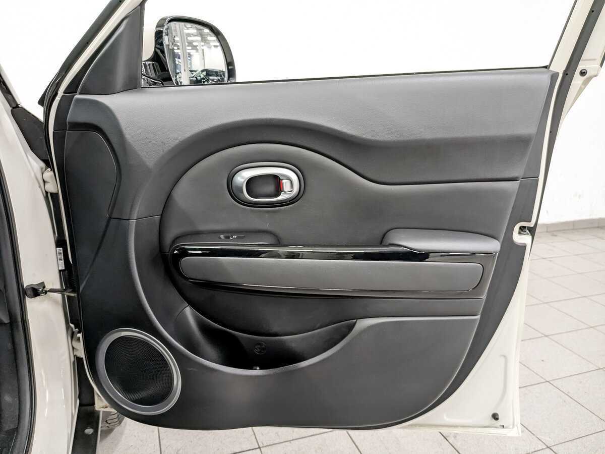 Купить Kia Soul с пробегом. Фото: #23