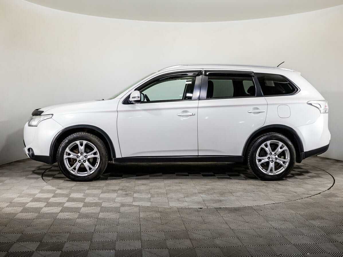 Купить Mitsubishi Outlander с пробегом. Фото: #7