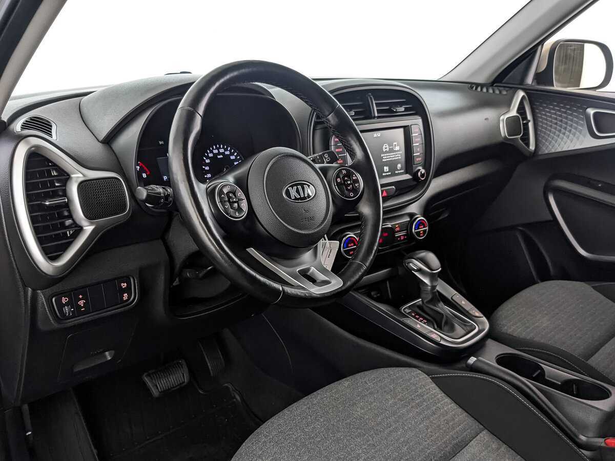 Купить Kia Soul с пробегом. Фото: #10