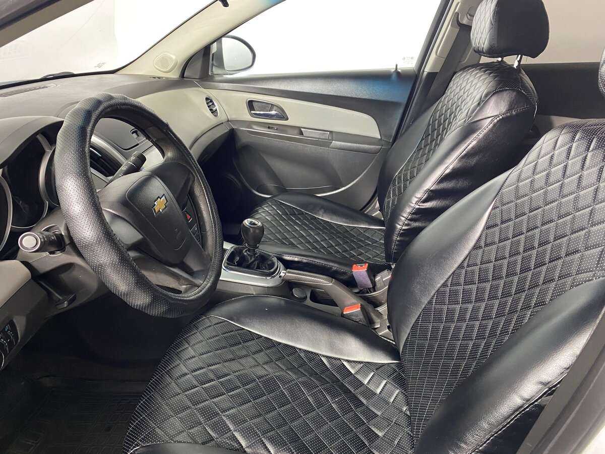 Купить Chevrolet Cruze с пробегом. Фото: #8