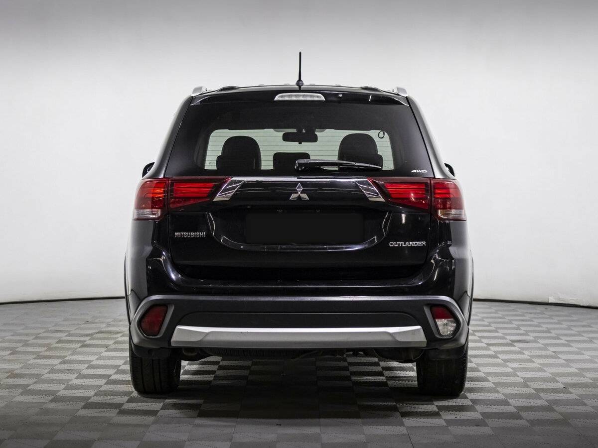 Купить Mitsubishi Outlander с пробегом. Фото: #4