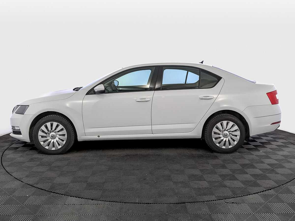Купить Skoda Octavia с пробегом. Фото: #7