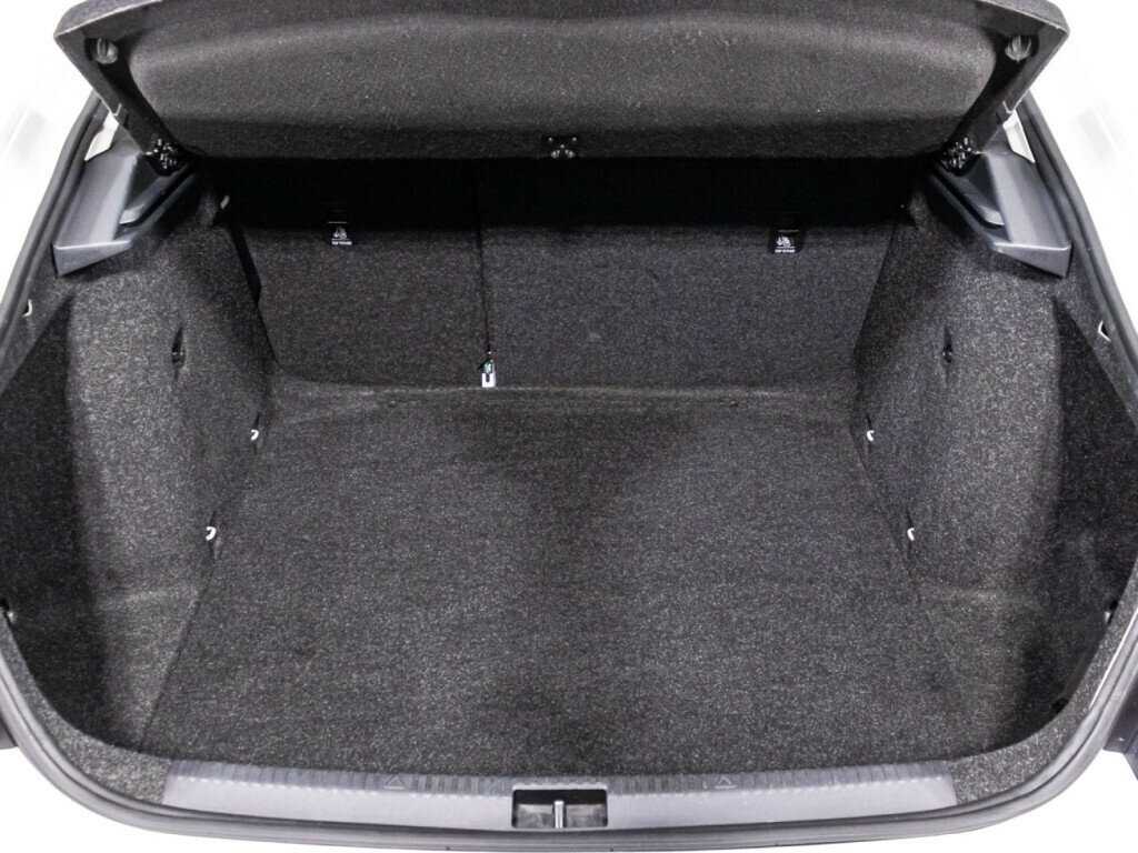 Купить Skoda Octavia с пробегом. Фото: #14