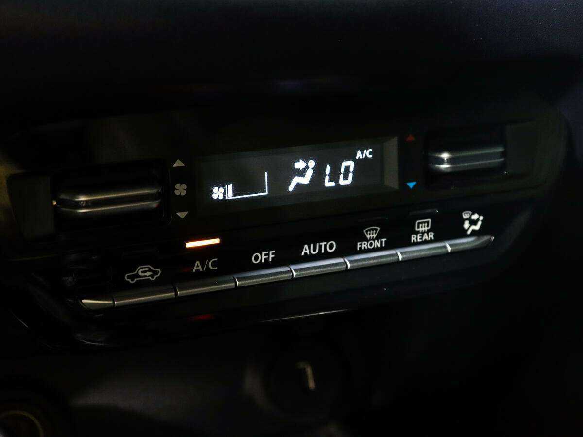 Купить Suzuki Baleno с пробегом. Фото: #20