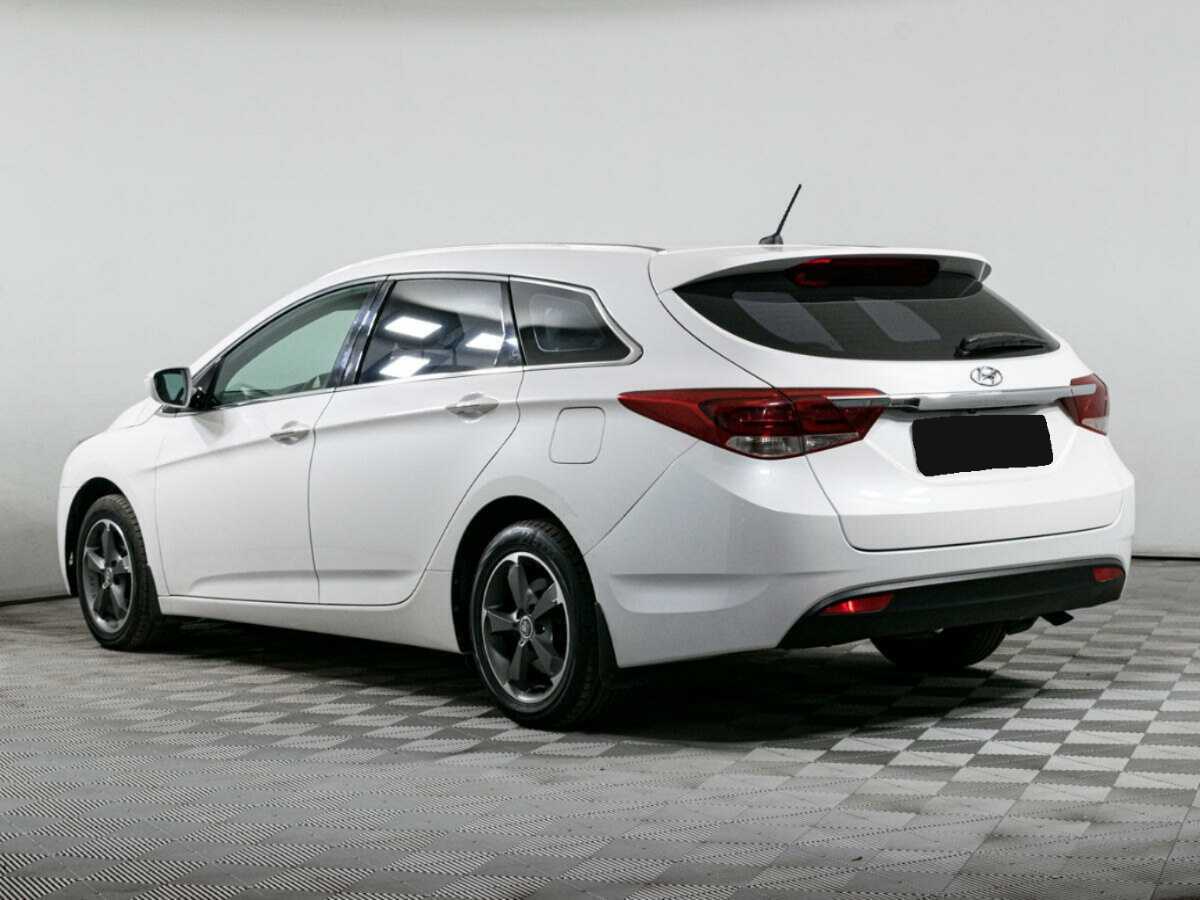 Купить Hyundai i40 с пробегом. Фото: #6