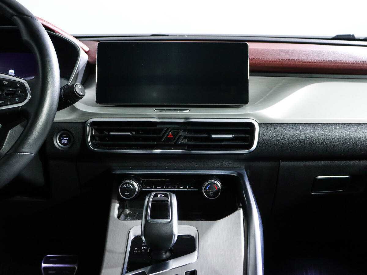 Купить Geely Coolray с пробегом. Фото: #10