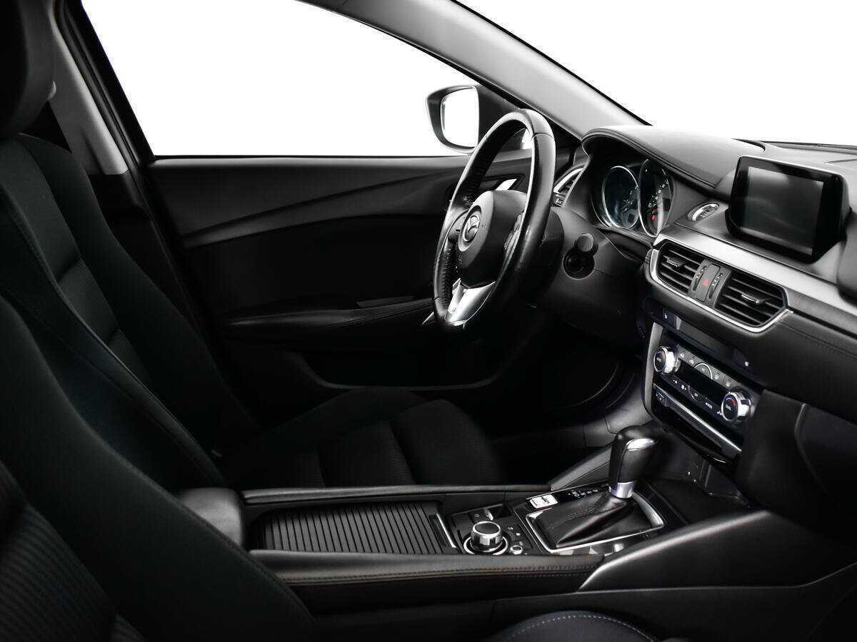 Купить Mazda 6 с пробегом. Фото: #8