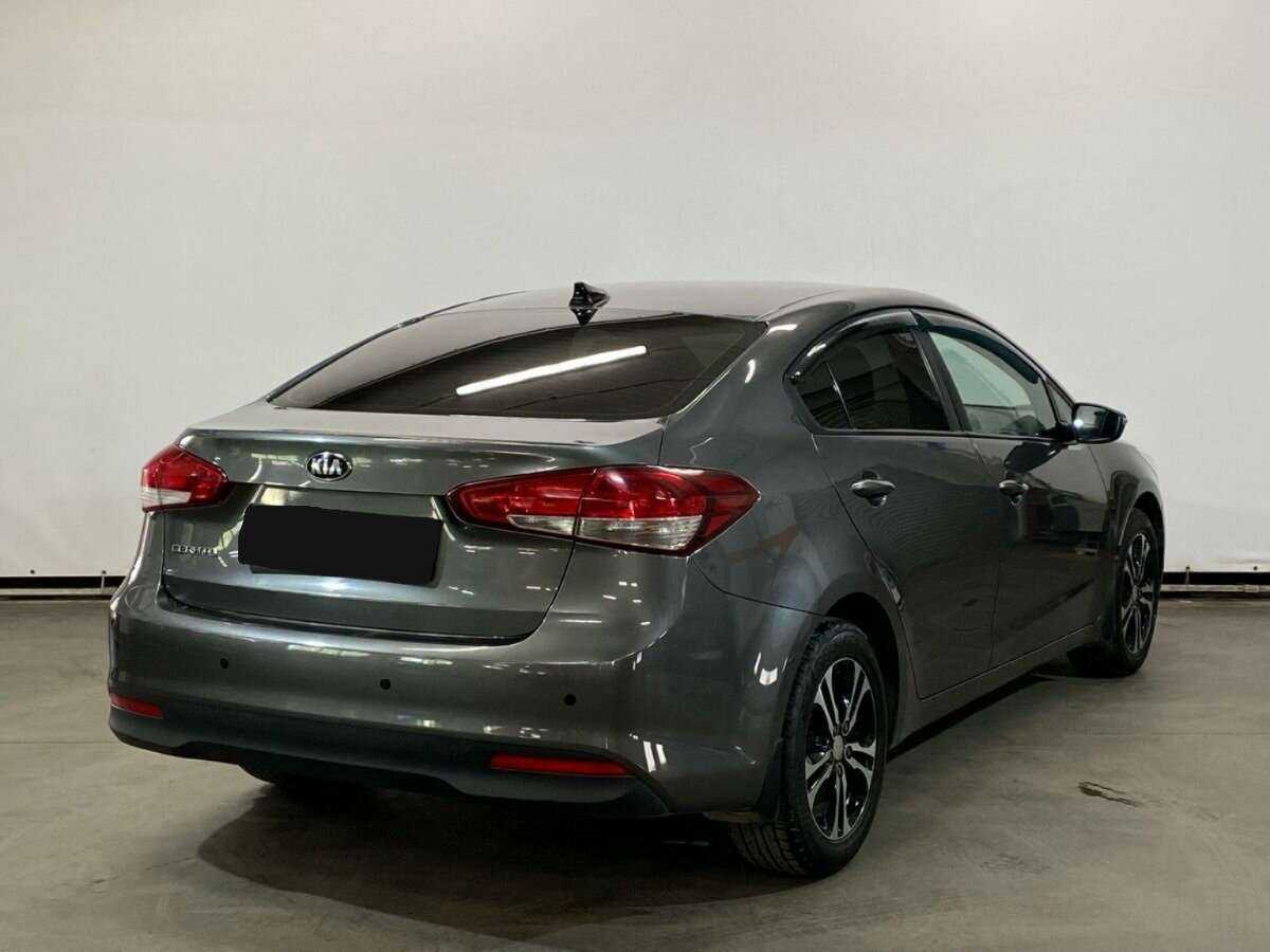 Купить Kia Cerato с пробегом. Фото: #4