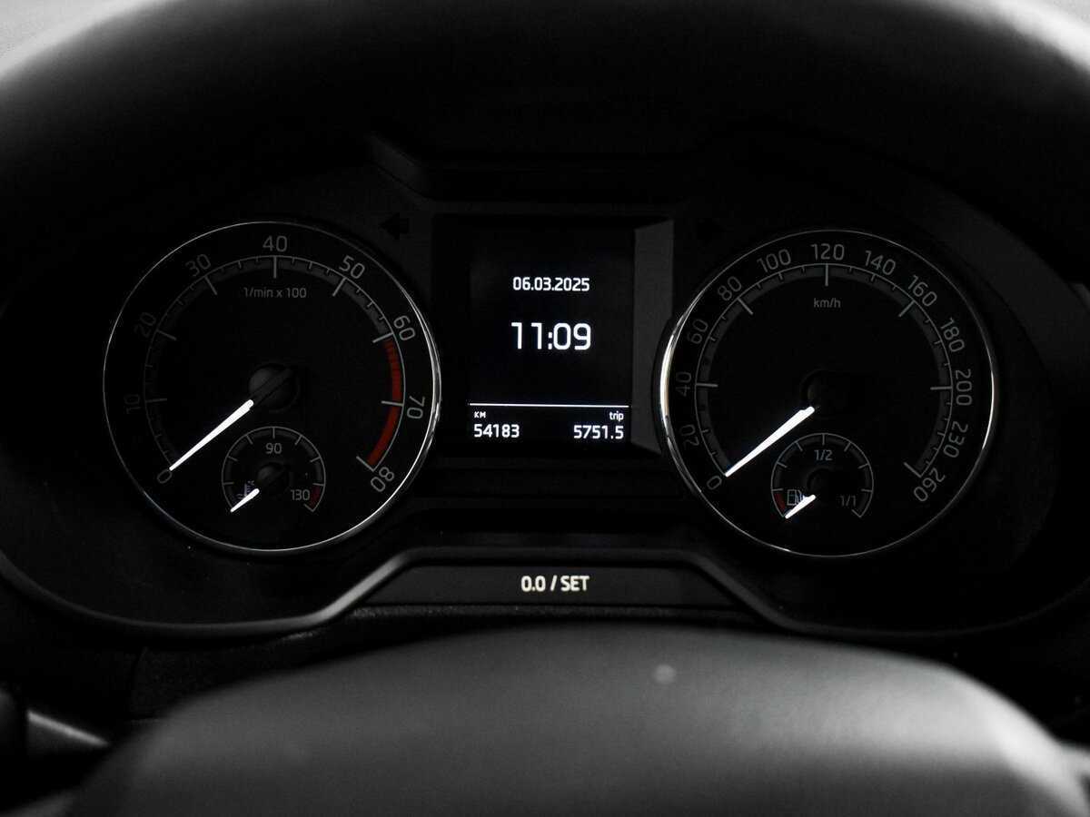 Купить Skoda Octavia с пробегом. Фото: #18