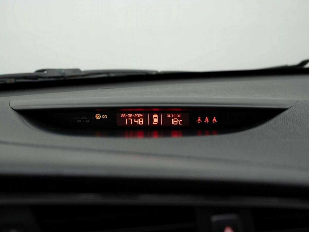 Купить Kia Ceed с пробегом. Фото: #18