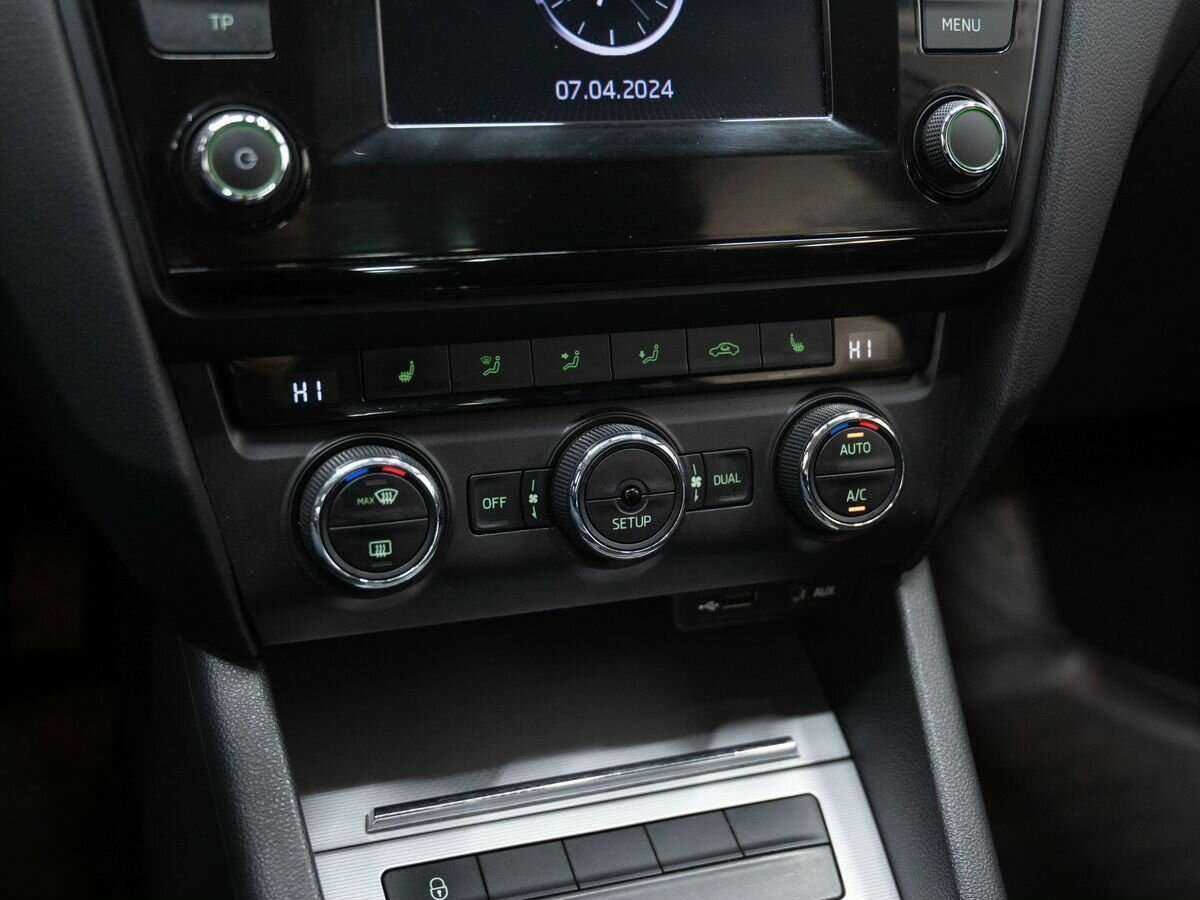 Купить Skoda Octavia с пробегом. Фото: #21