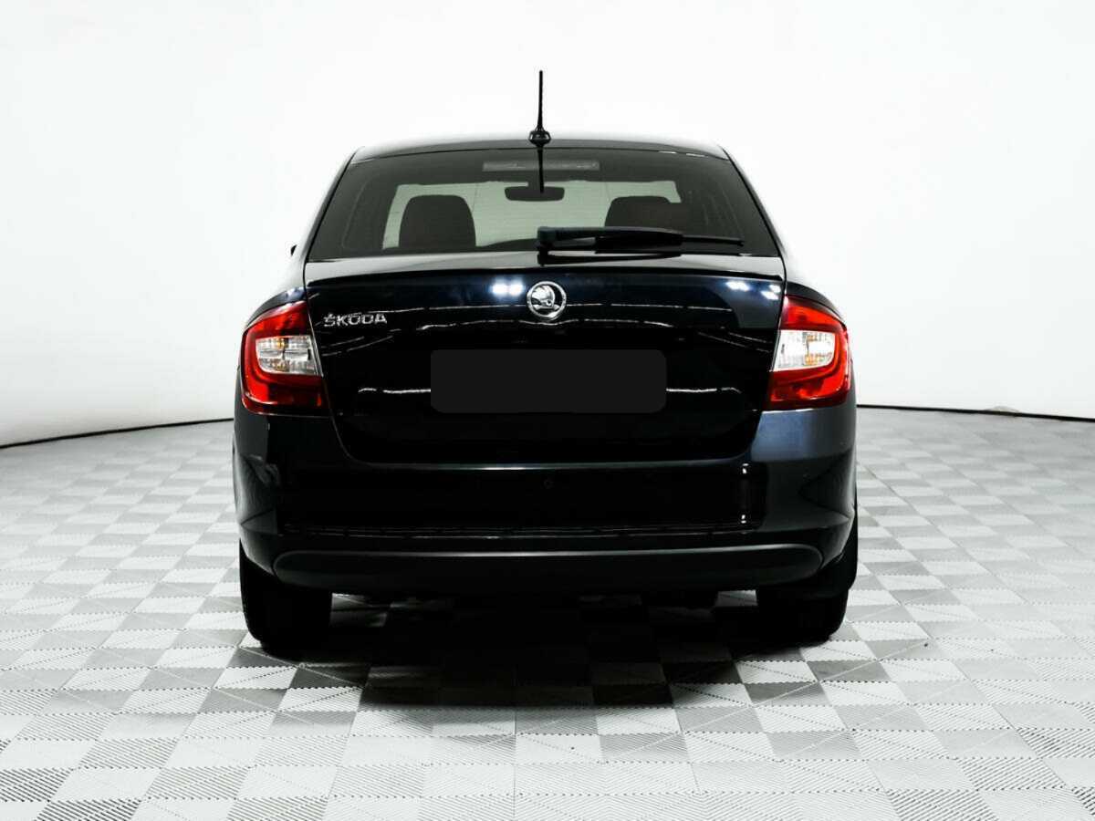 Купить Skoda Rapid с пробегом. Фото: #5