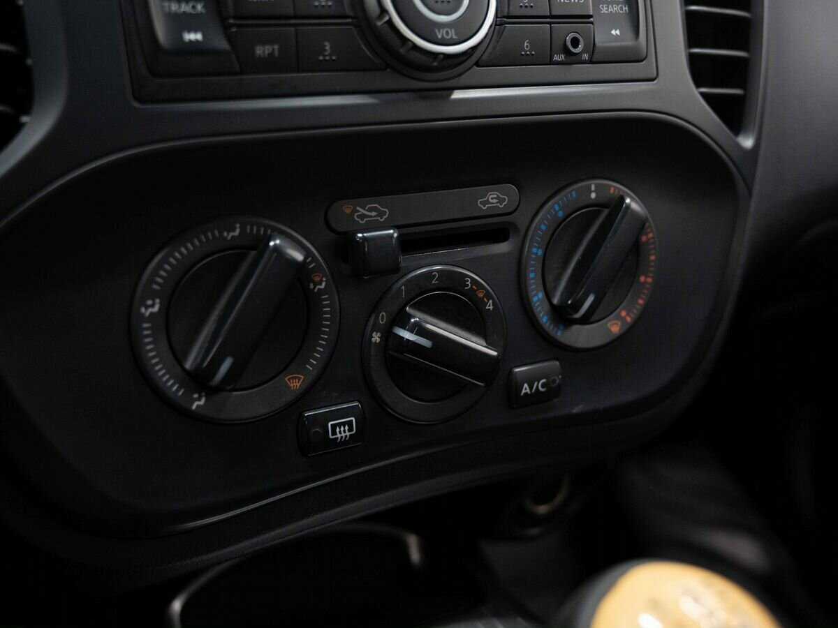 Купить Nissan Juke с пробегом. Фото: #17