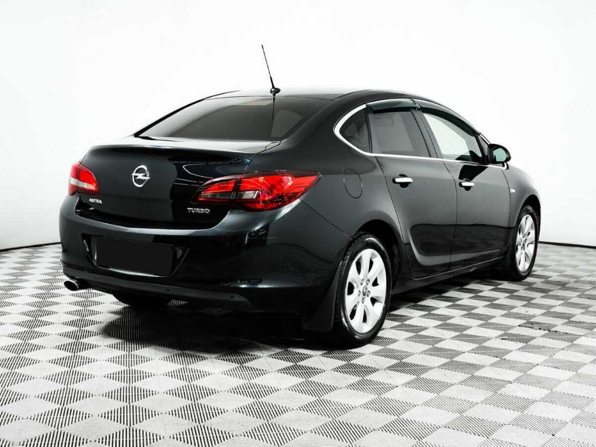 Купить Opel Astra с пробегом. Фото: #4