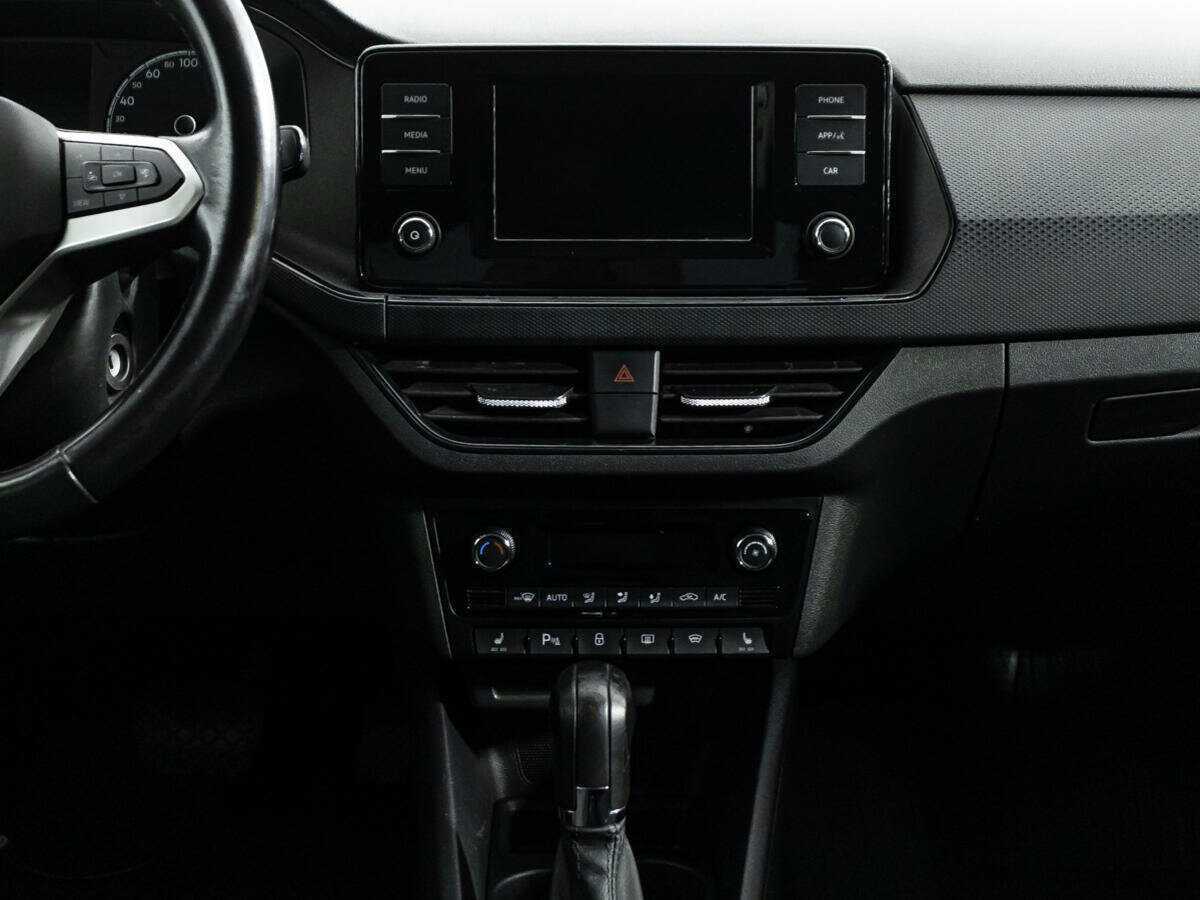 Купить Volkswagen Polo с пробегом. Фото: #13