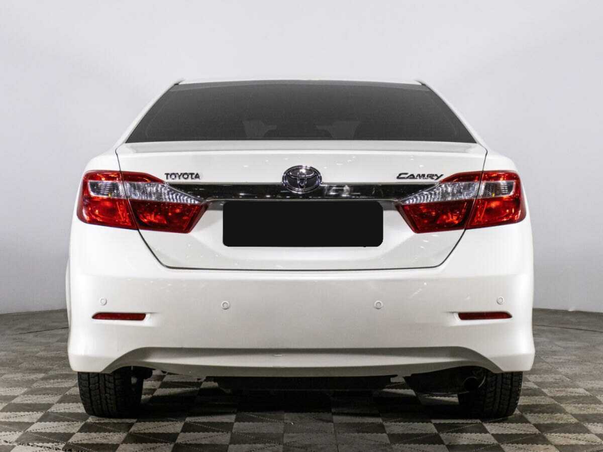 Купить Toyota Camry с пробегом. Фото: #5