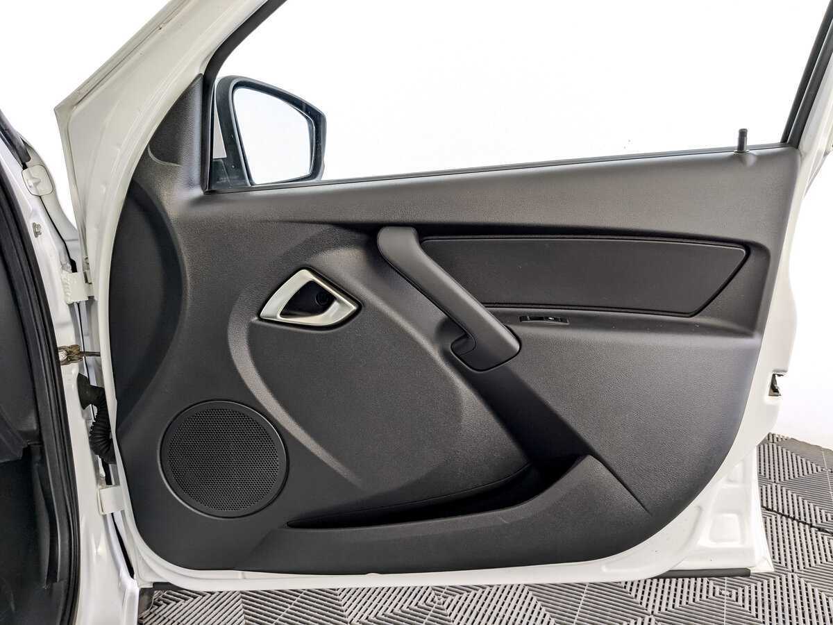 Купить Lada (ВАЗ) Granta с пробегом. Фото: #23