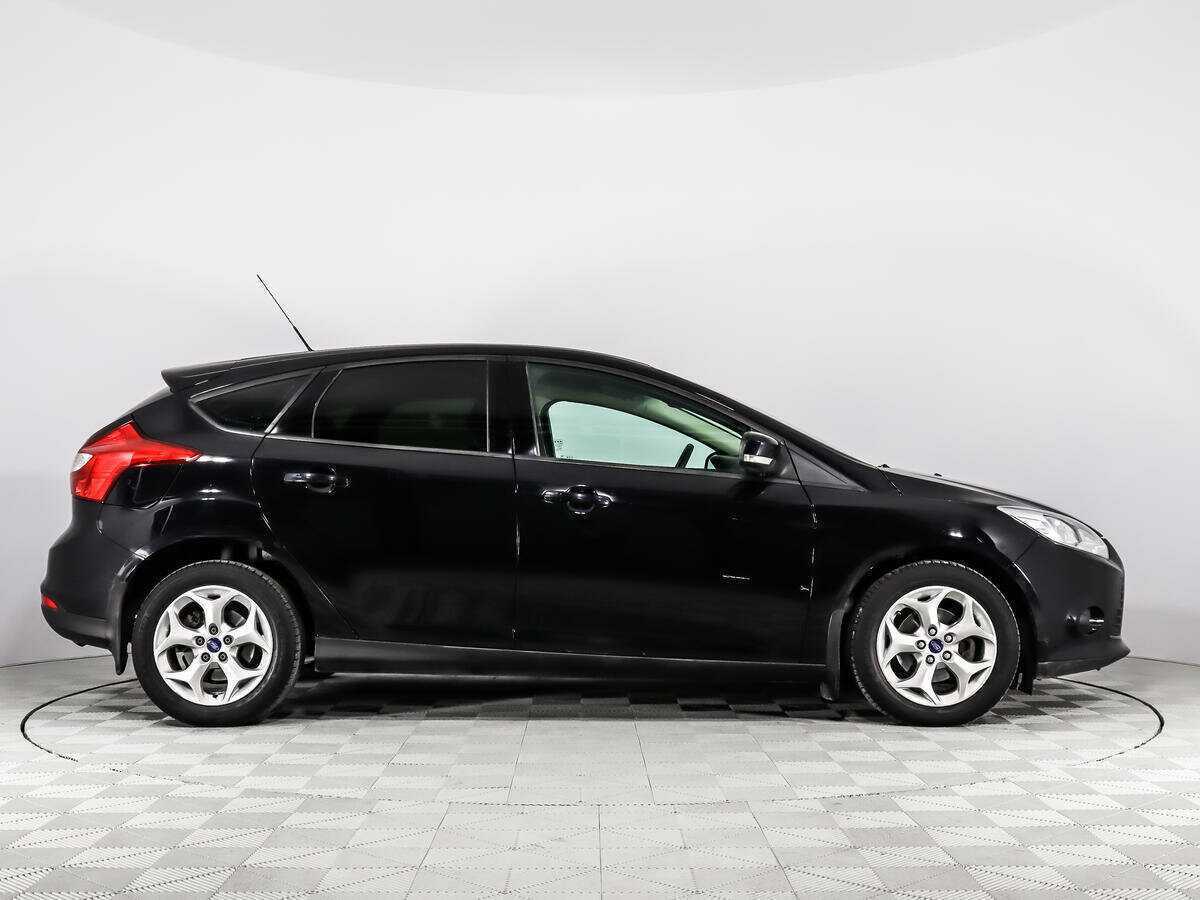 Купить Ford Focus с пробегом. Фото: #3