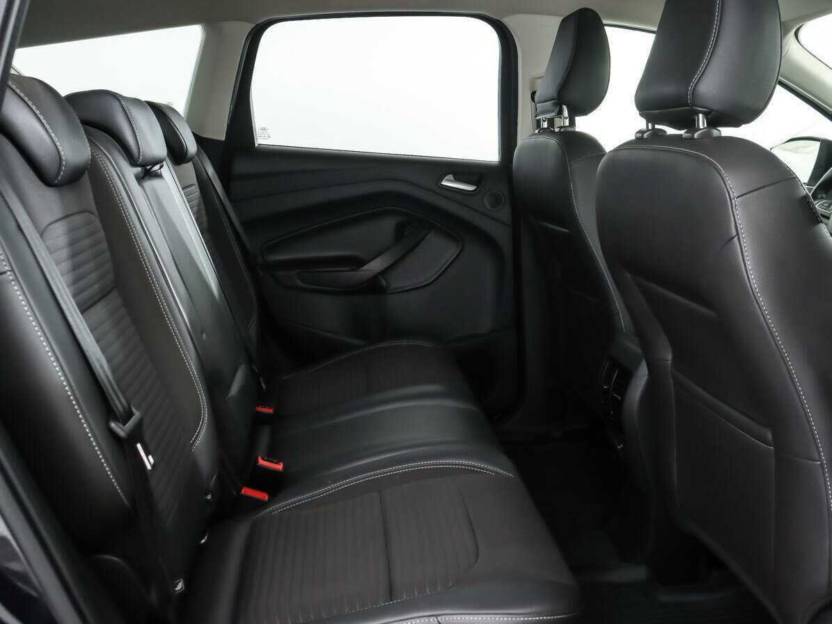 Купить Ford Kuga с пробегом. Фото: #10