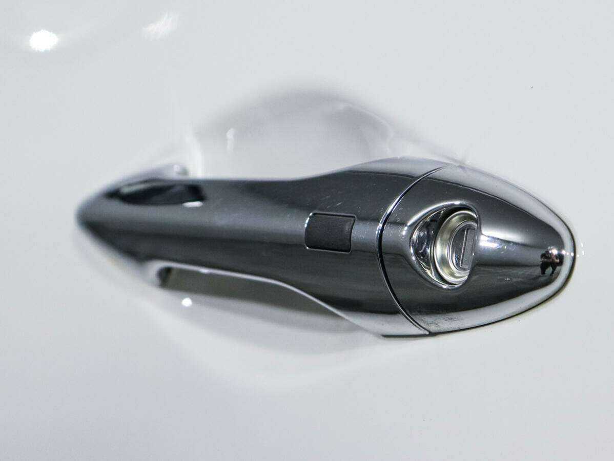 Купить Hyundai ix35 с пробегом. Фото: #16