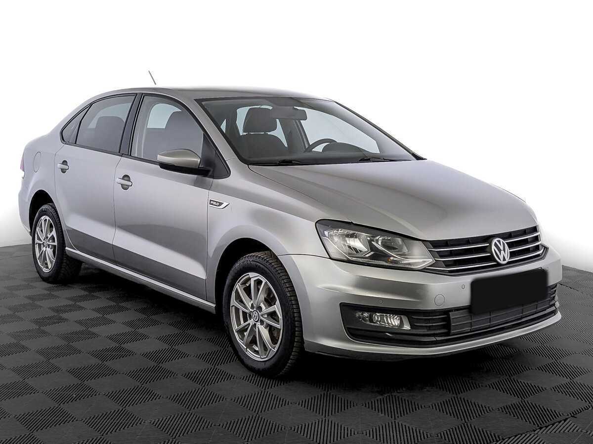 Купить Volkswagen Polo с пробегом. Фото: #2