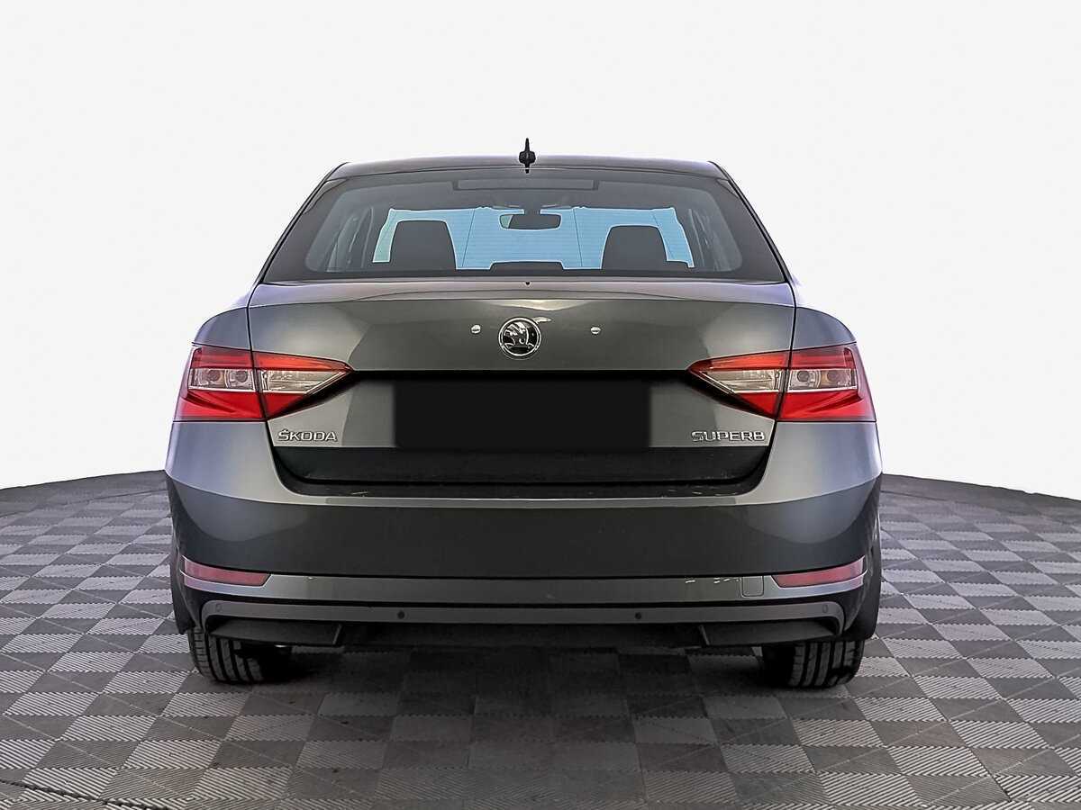 Купить Skoda Superb с пробегом. Фото: #5