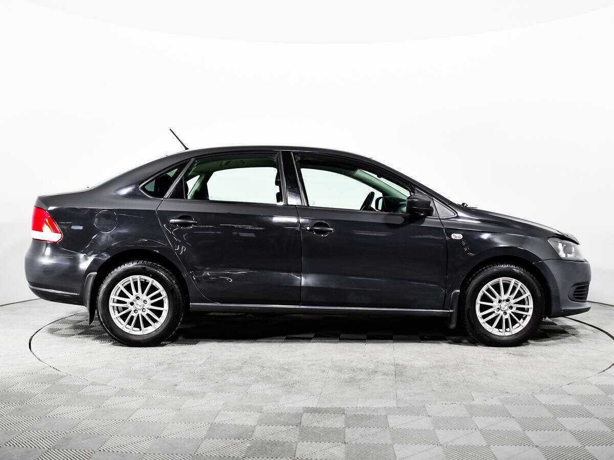 Купить Volkswagen Polo с пробегом. Фото: #3