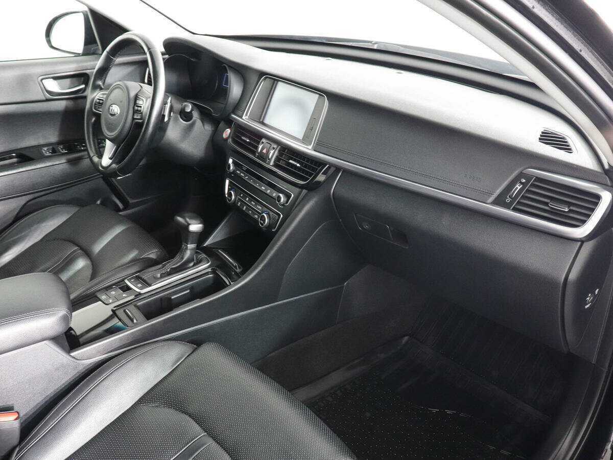 Купить Kia Optima с пробегом. Фото: #9