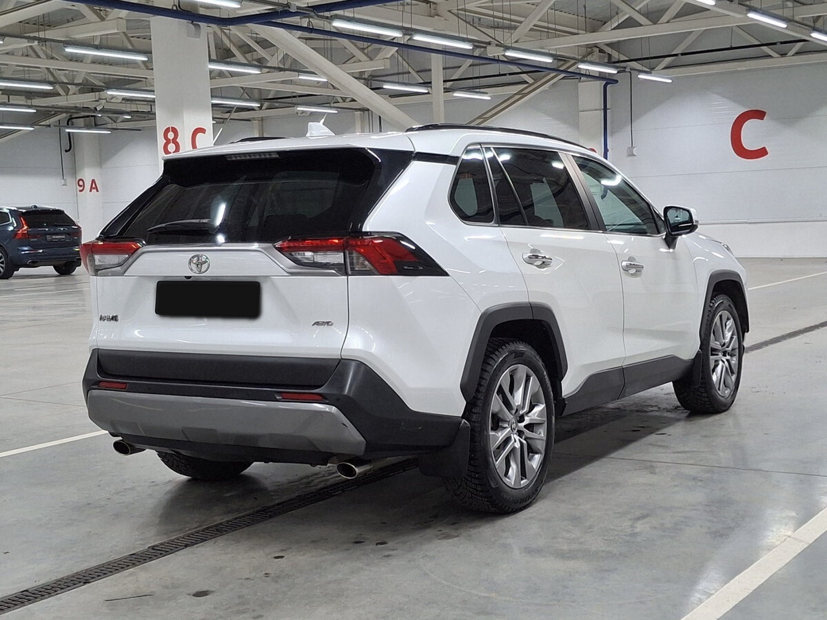 Купить Toyota RAV4 с пробегом. Фото: #4