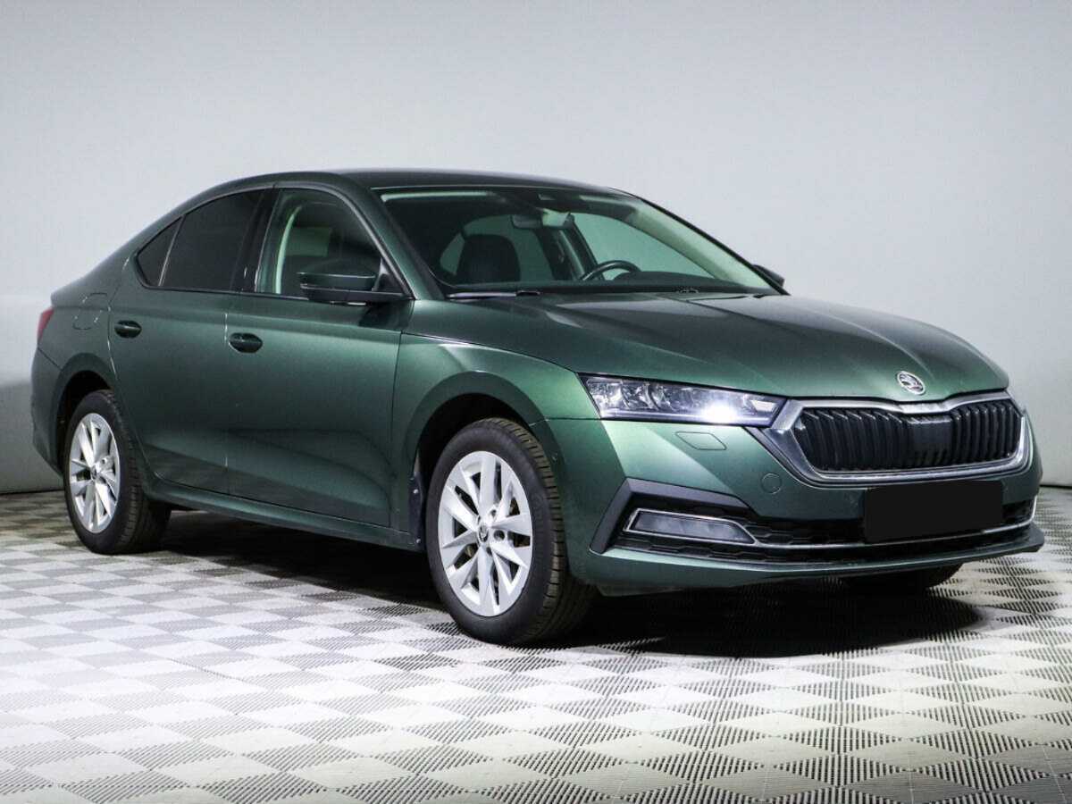 Купить Skoda Octavia с пробегом. Фото: #2