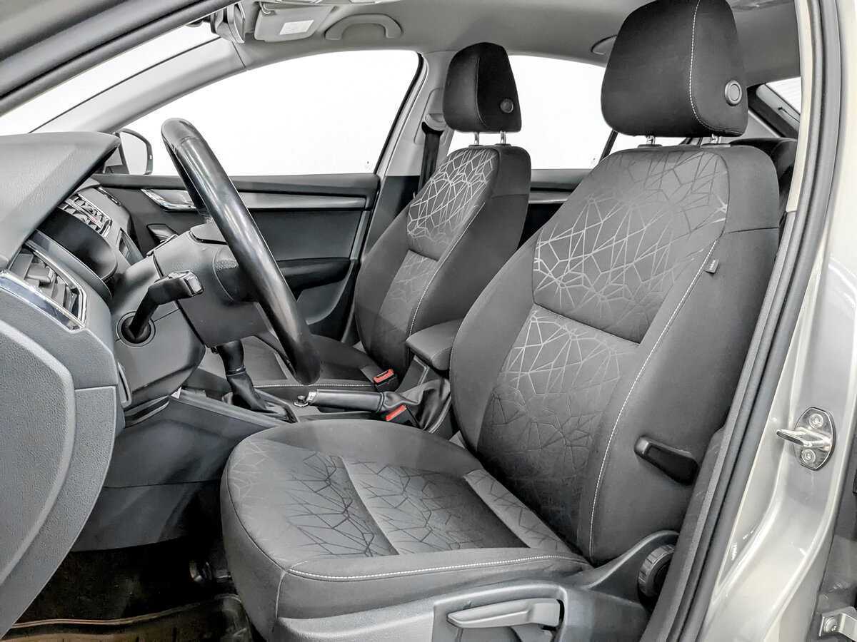 Купить Skoda Octavia с пробегом. Фото: #17