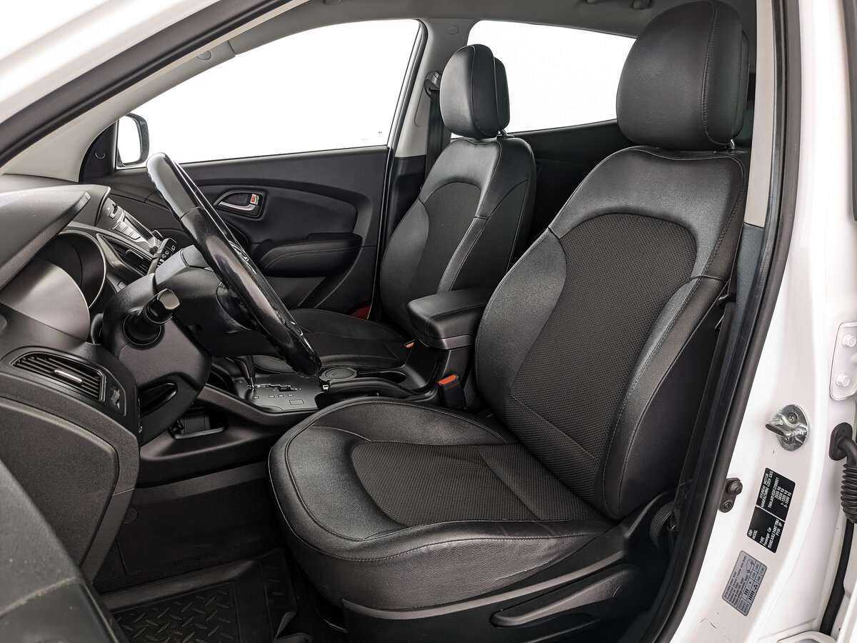Купить Hyundai ix35 с пробегом. Фото: #19