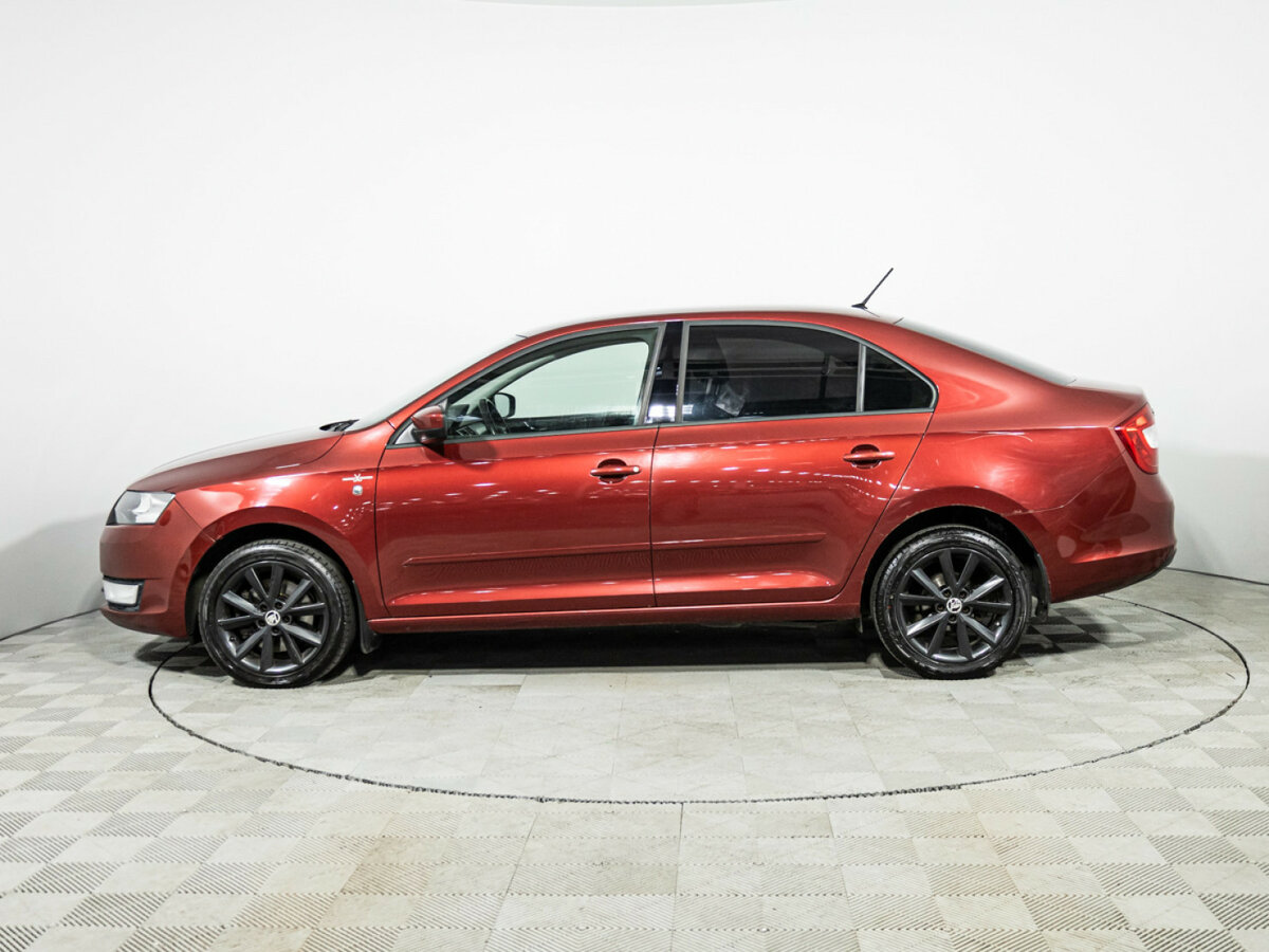 Купить Skoda Rapid с пробегом. Фото: #7