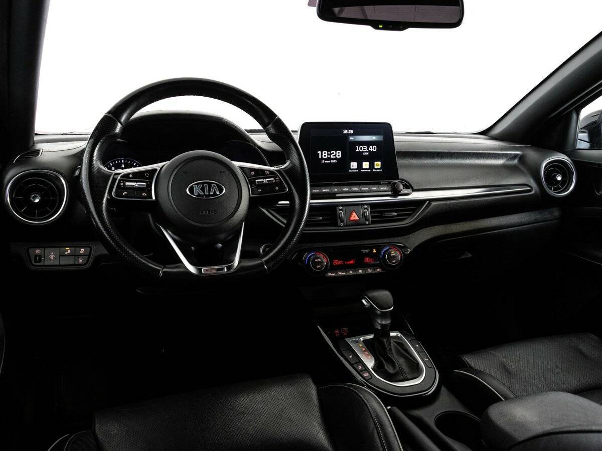 Купить Kia Cerato с пробегом. Фото: #8