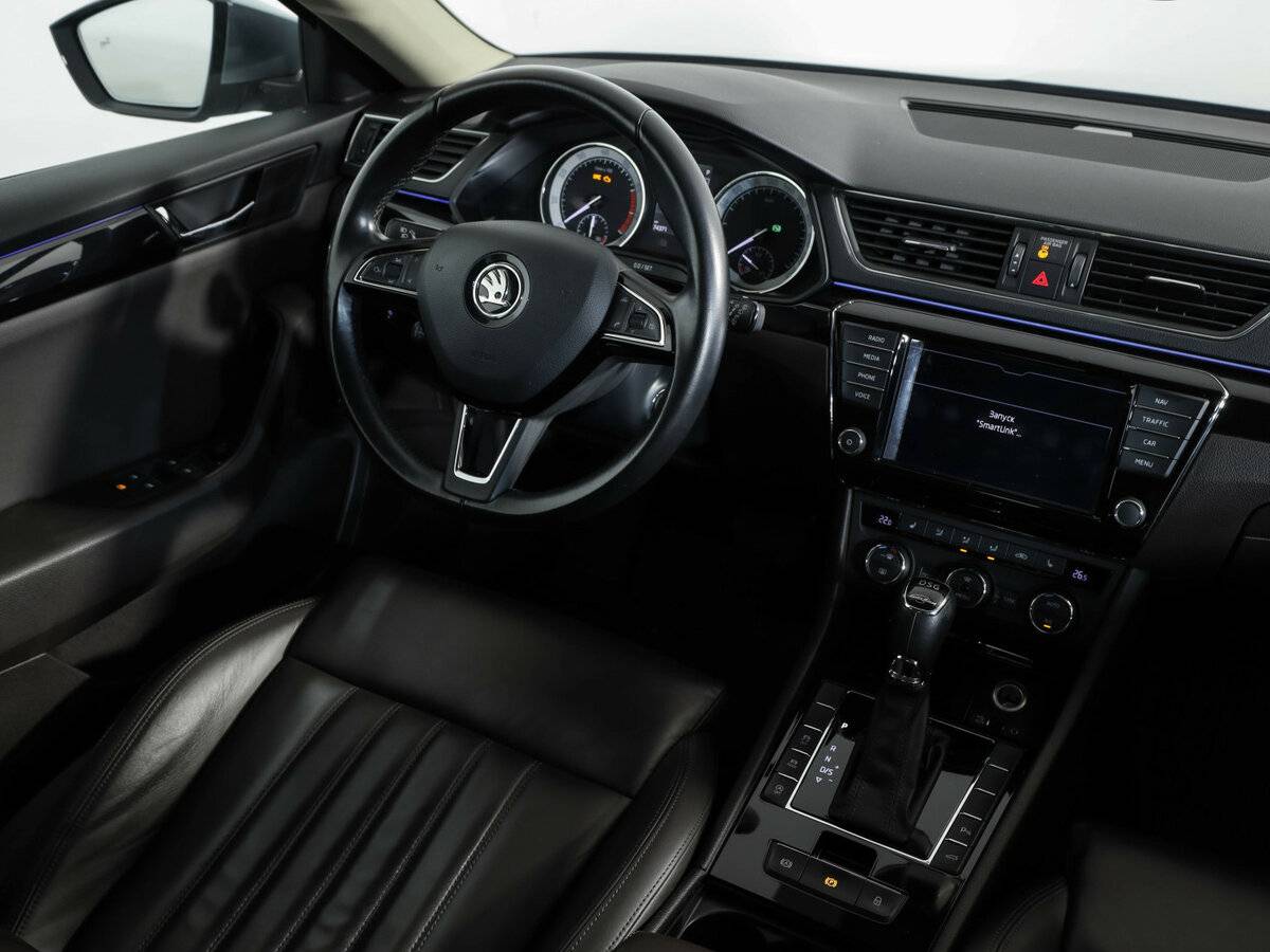 Купить Skoda Superb с пробегом. Фото: #5