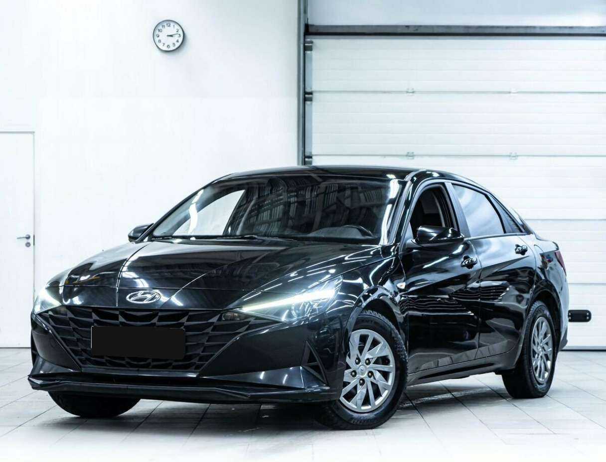 Купить Hyundai Elantra с пробегом. Фото: #0