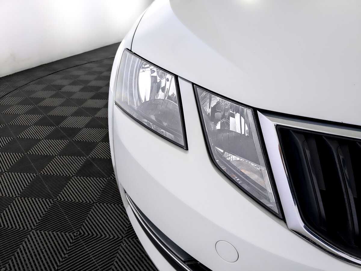 Купить Skoda Octavia с пробегом. Фото: #16