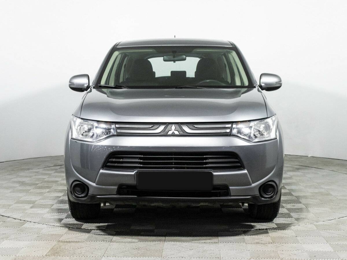 Купить Mitsubishi Outlander с пробегом. Фото: #1