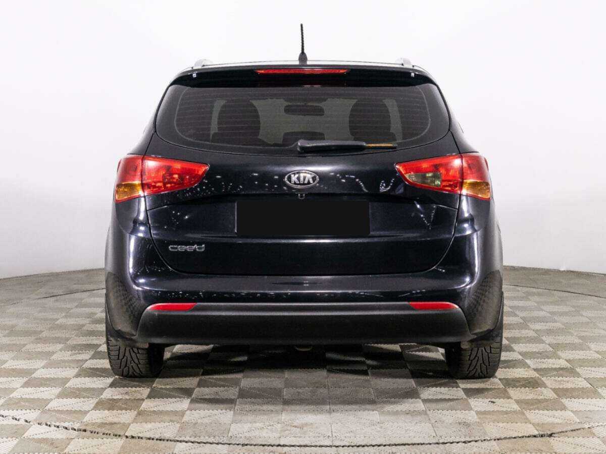 Купить Kia Ceed с пробегом. Фото: #5