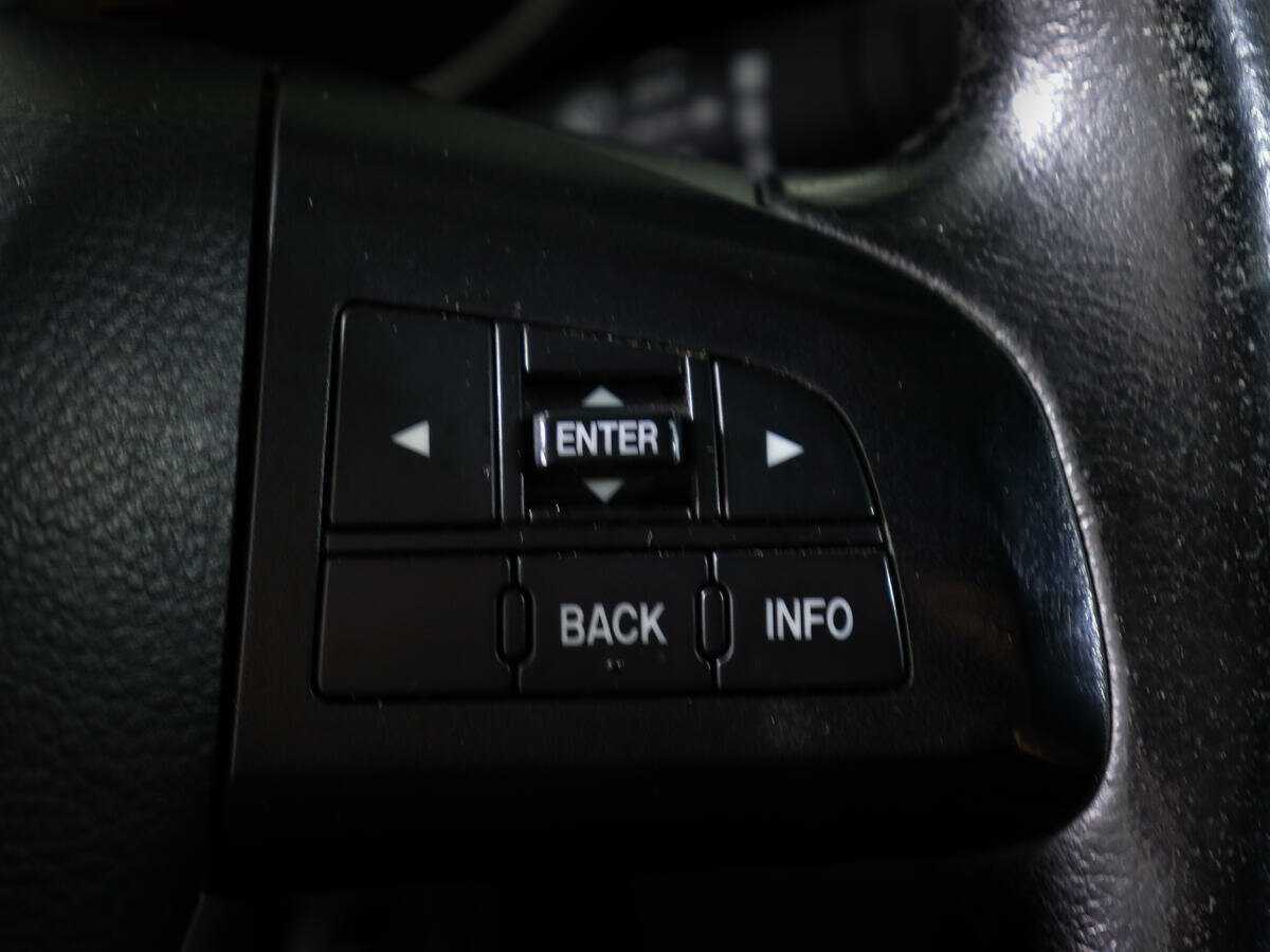 Купить Mazda 3 с пробегом. Фото: #15